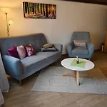アパート Alpenbauernhaus Konzett シュルンス