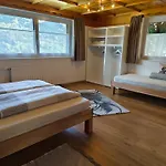 Alpenbauernhaus Konzett アパート シュルンス