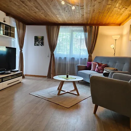 Διαμέρισμα Alpenbauernhaus Konzett